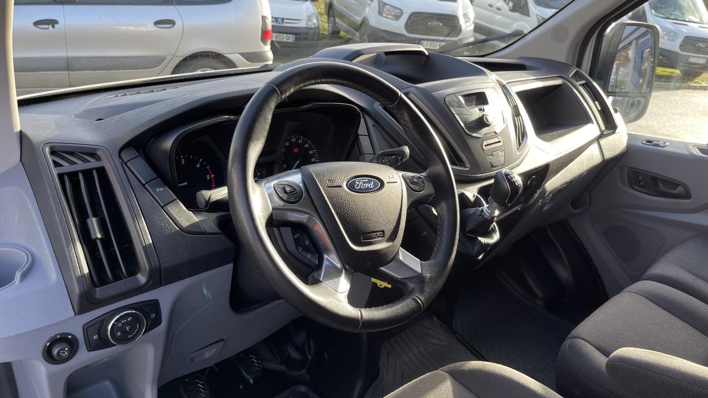 Ford Transit - Photo 9