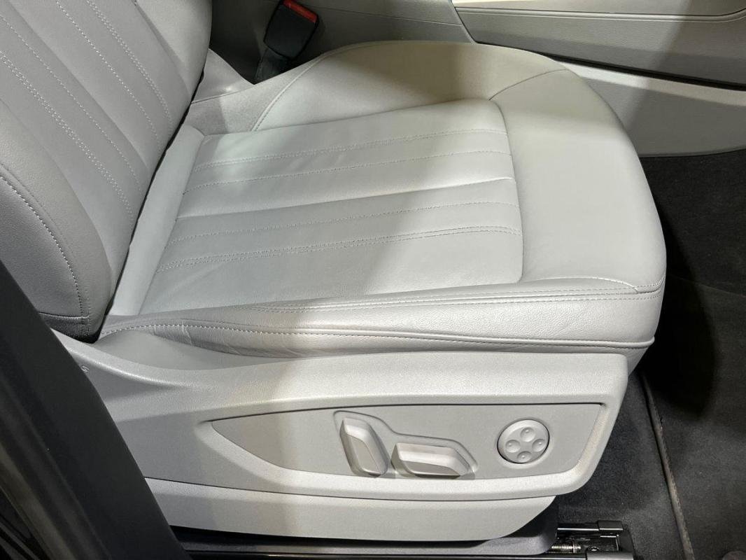 Audi Q5 - Photo 14