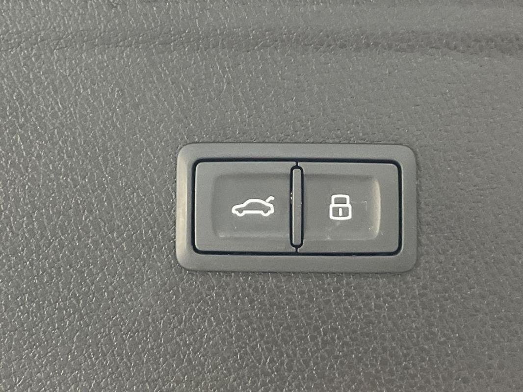 Audi Q5 - Photo 34