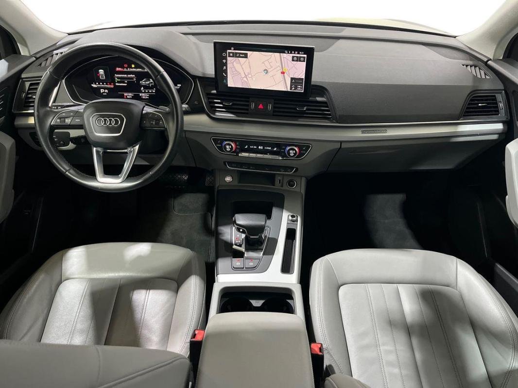 Audi Q5 - Photo 8