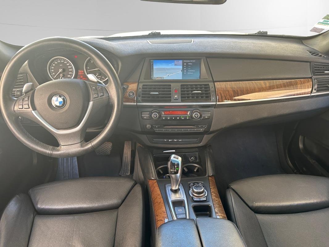 BMW X6 - Photo 11