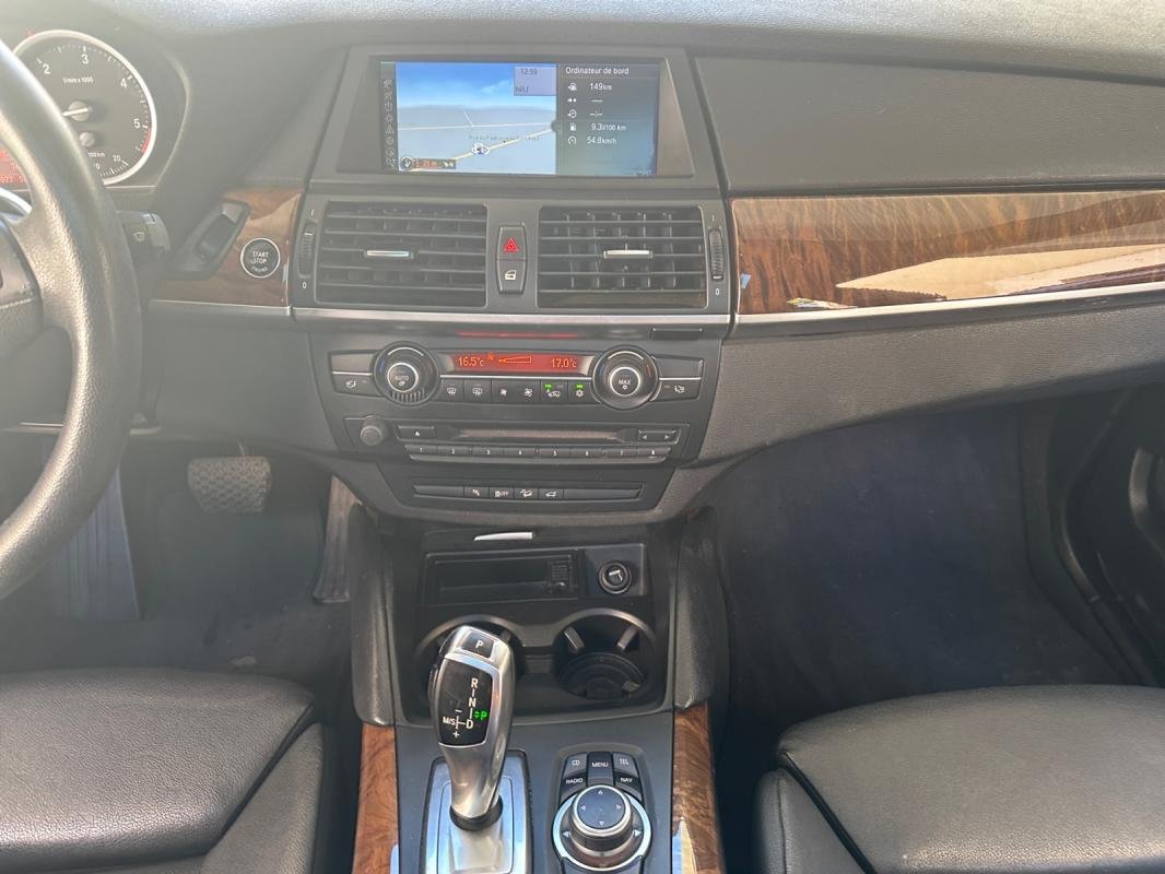 BMW X6 - Photo 12