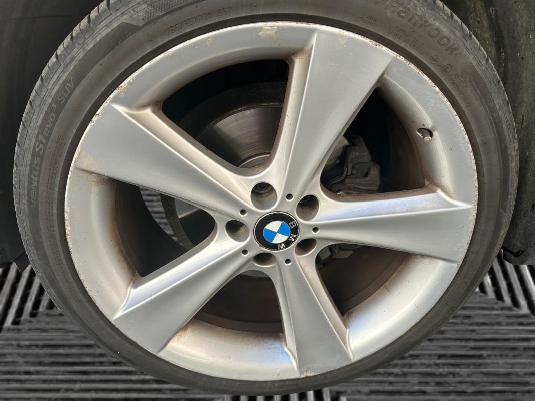 BMW X6 - Photo 25
