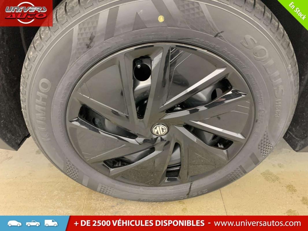 MG ZS - Photo 11
