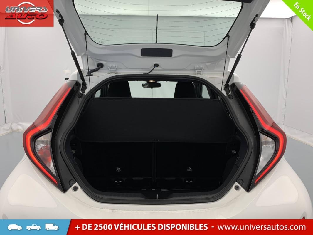 Toyota aygo x - Photo 11
