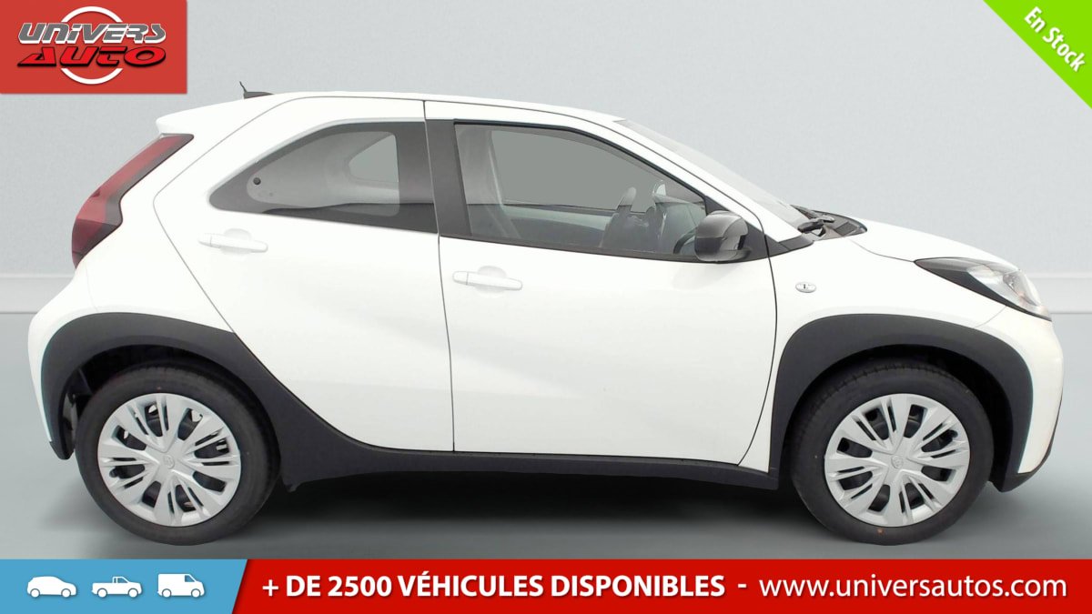 Toyota aygo x - Photo 8