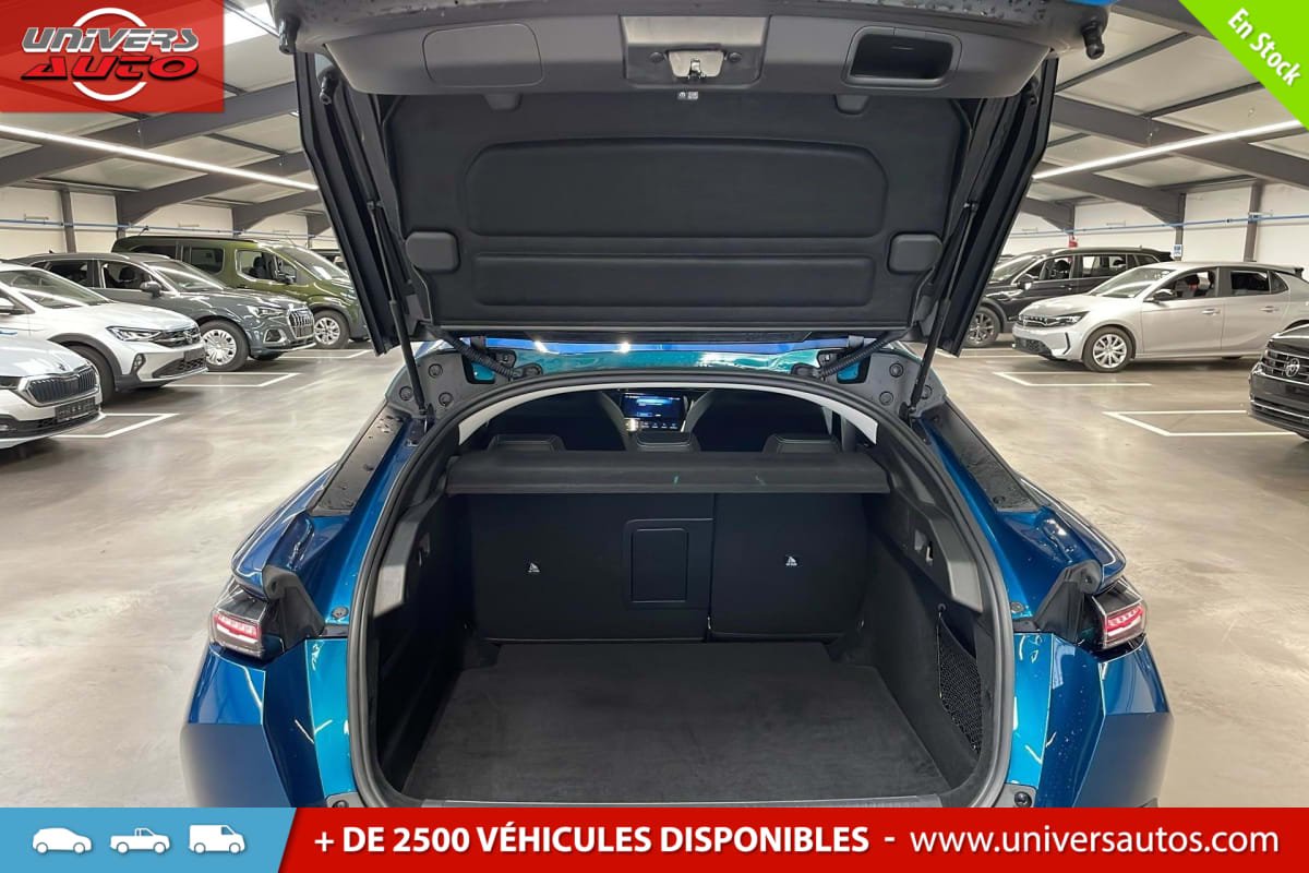 Peugeot 408 - Photo 11