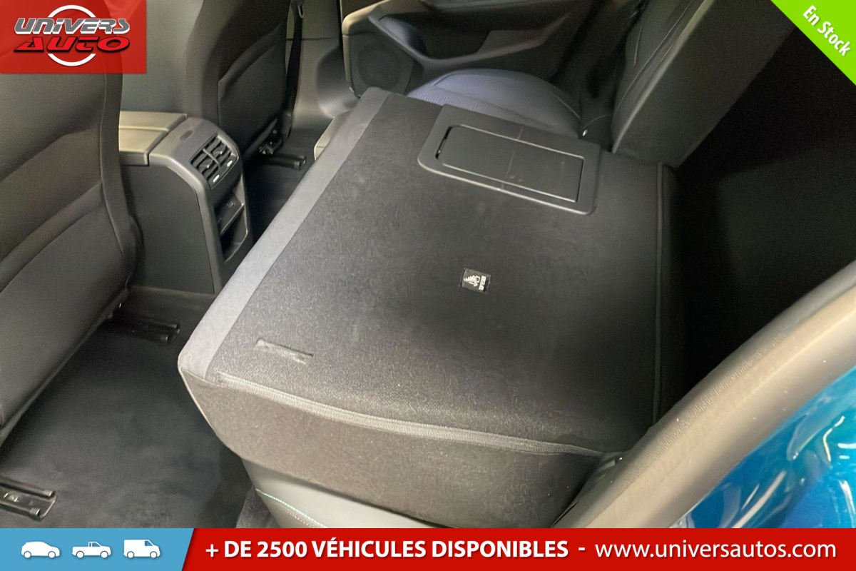 Peugeot 408 - Photo 12
