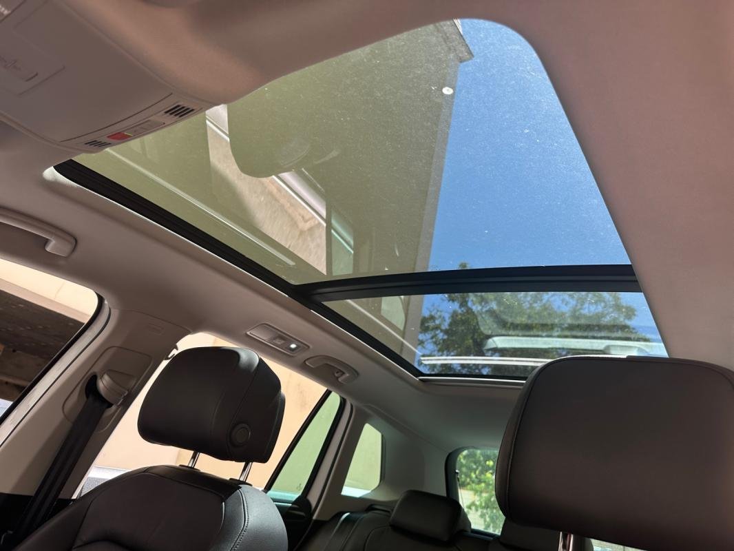Volkswagen Tiguan - Photo 17
