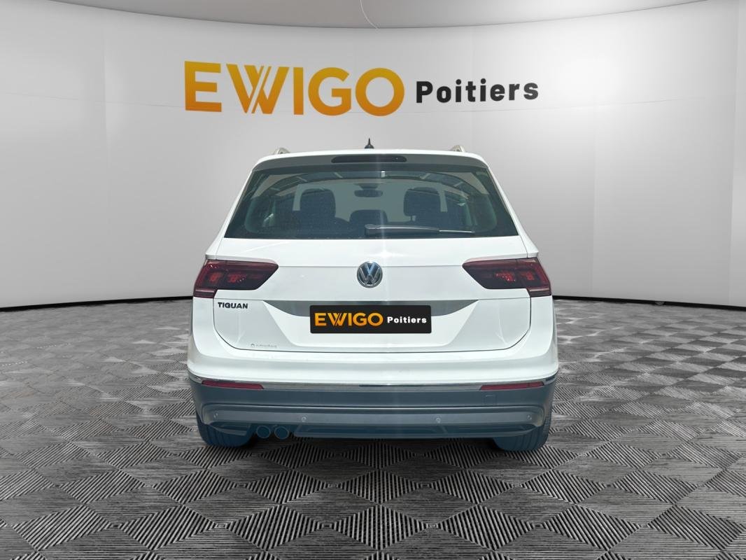 Volkswagen Tiguan - Photo 5