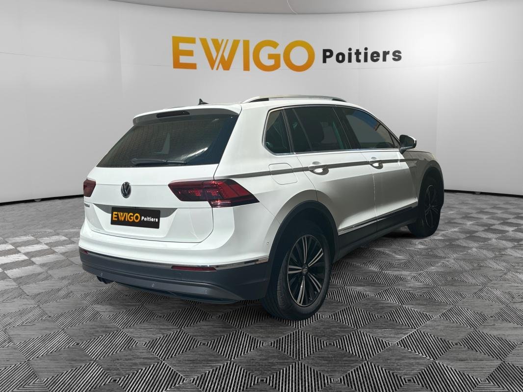 Volkswagen Tiguan - Photo 6