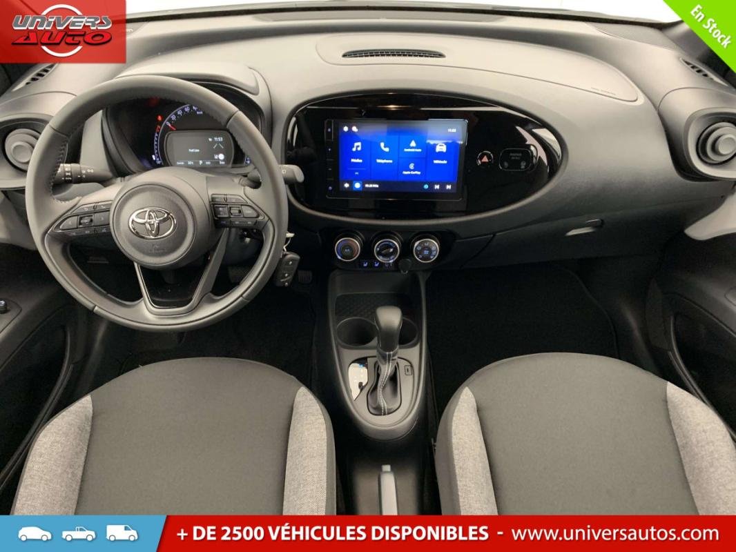 Toyota aygo x - Photo 12