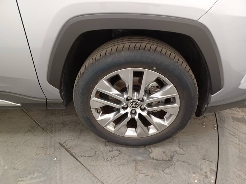 Toyota RAV4 - Photo 28