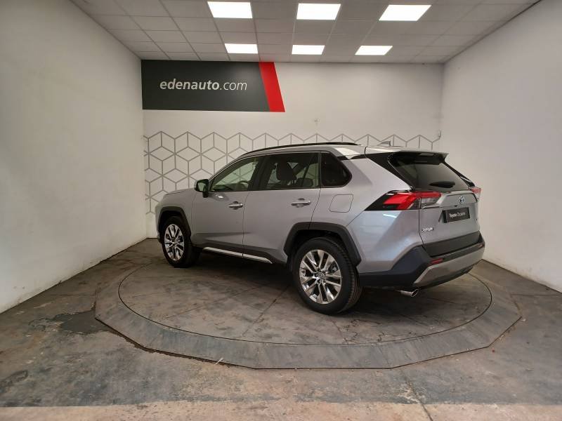 Toyota RAV4 - Photo 3