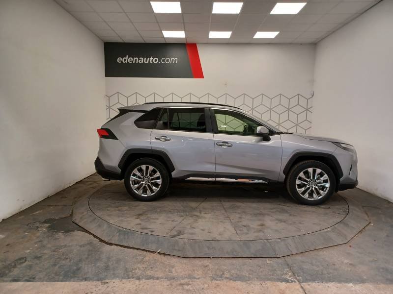 Toyota RAV4 - Photo 6
