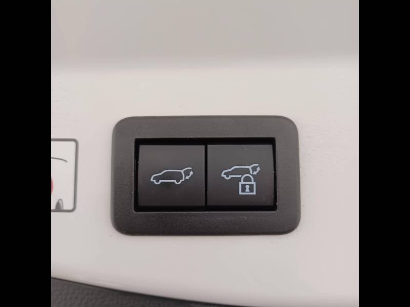 Toyota C-HR - Photo 19