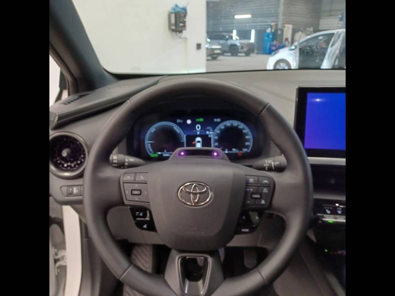 Toyota C-HR - Photo 24