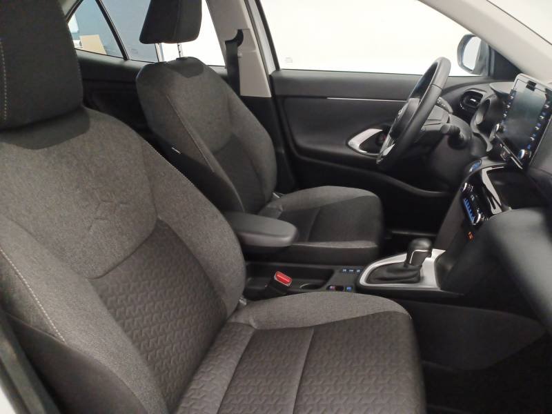 Toyota Yaris - Photo 12