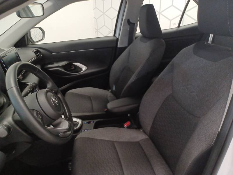 Toyota Yaris - Photo 10
