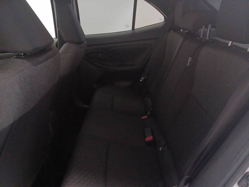 Toyota Yaris - Photo 13