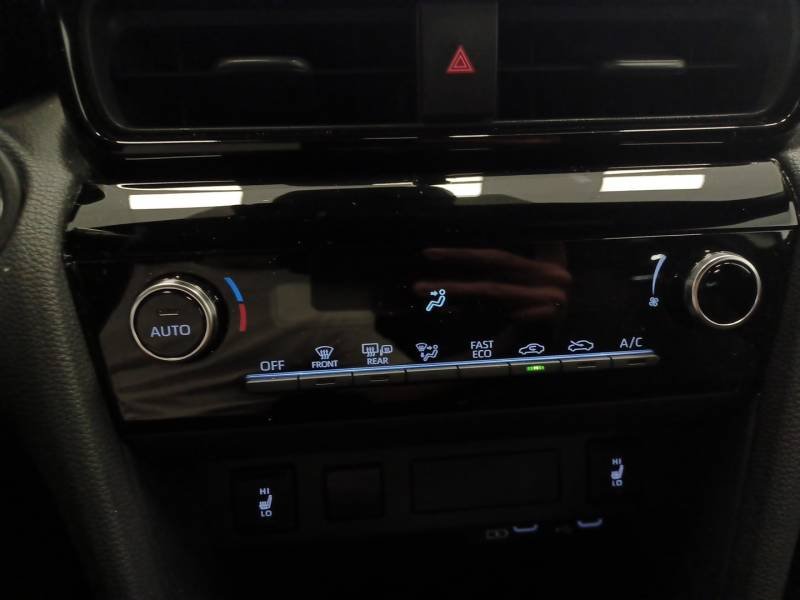 Toyota Yaris - Photo 21
