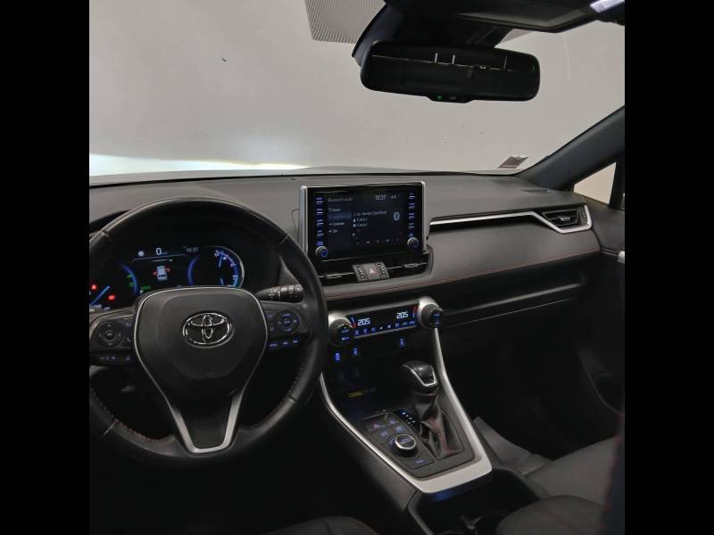 Toyota RAV4 - Photo 11