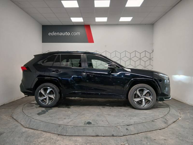 Toyota RAV4 - Photo 6