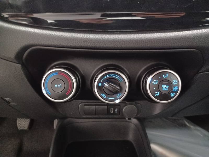 Toyota aygo x - Photo 11