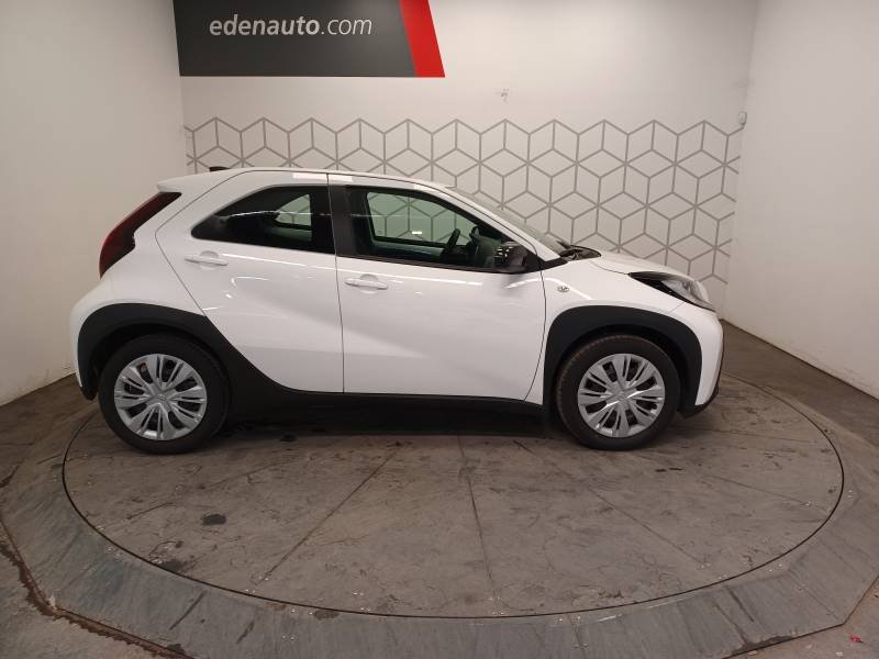 Toyota aygo x - Photo 6