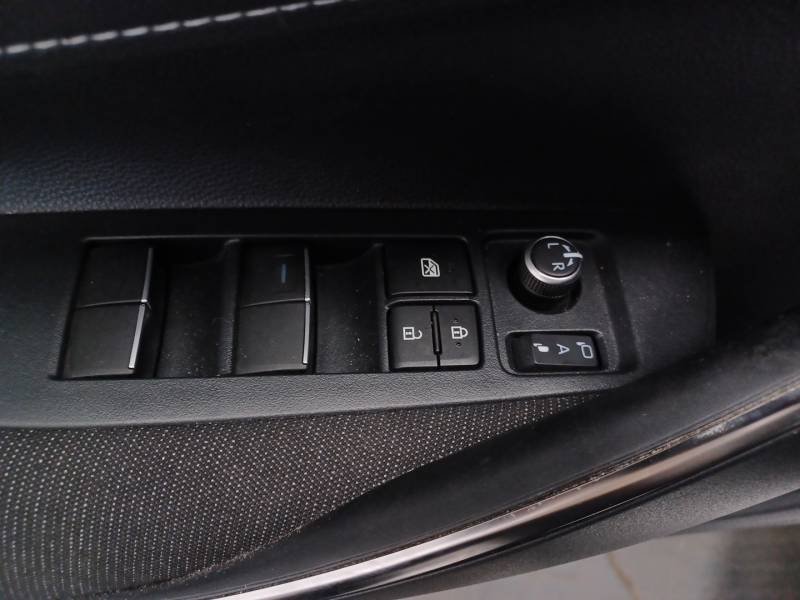 Toyota Corolla - Photo 14
