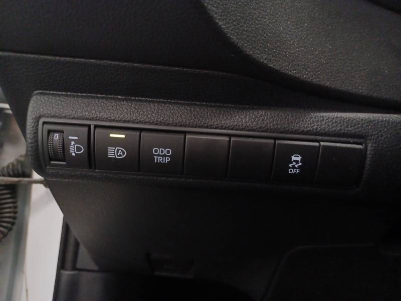 Toyota Corolla - Photo 15