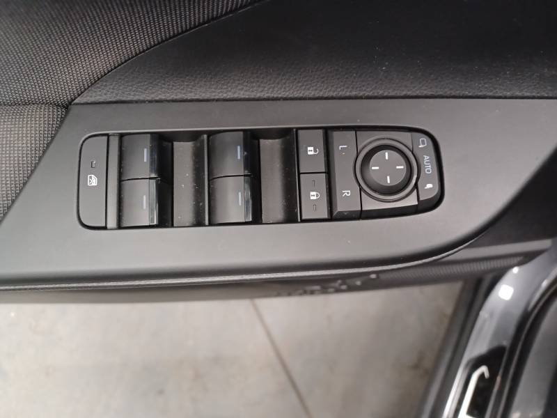 Toyota C-HR - Photo 14