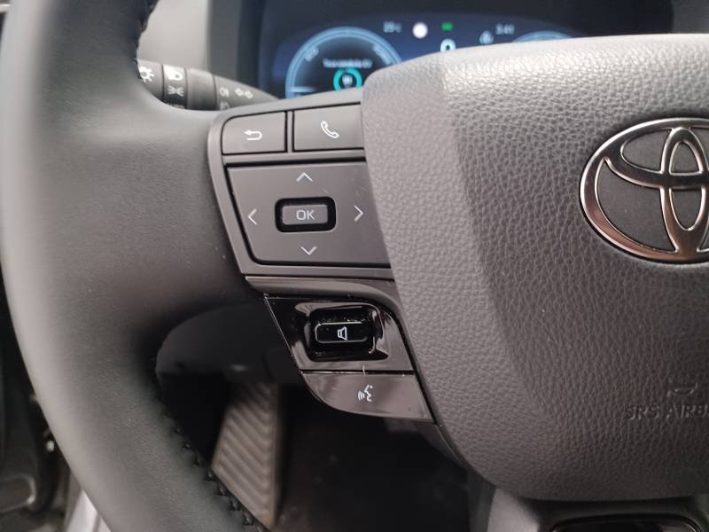 Toyota C-HR - Photo 17