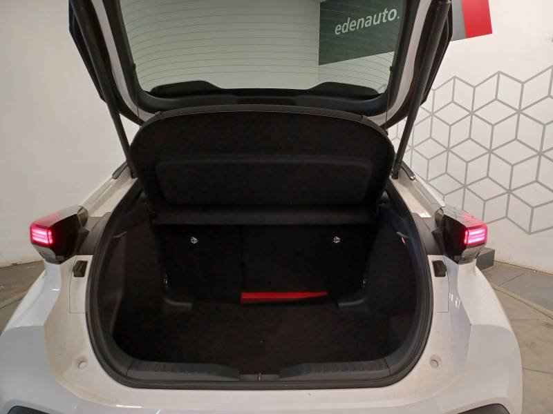 Toyota C-HR - Photo 14