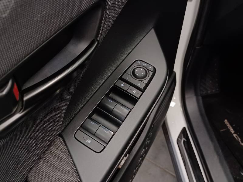 Toyota C-HR - Photo 16