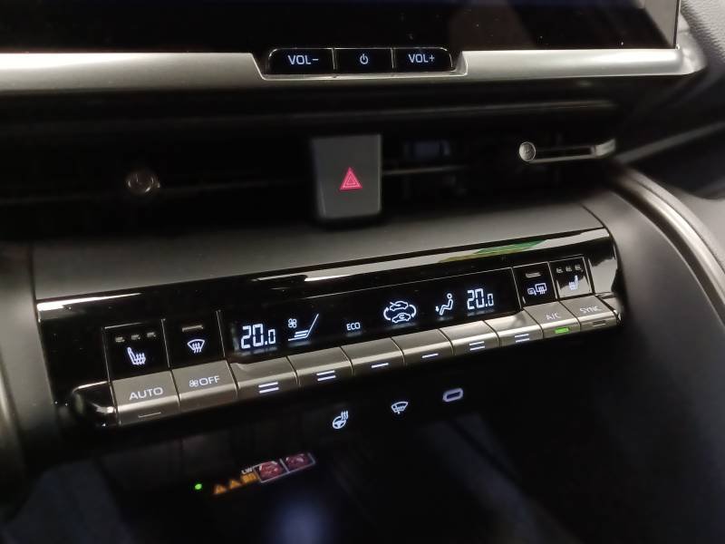 Toyota C-HR - Photo 24