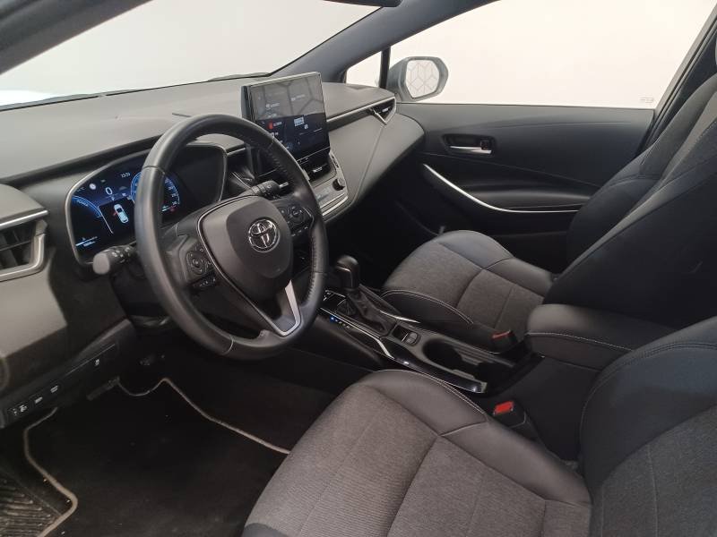 Toyota Corolla - Photo 11