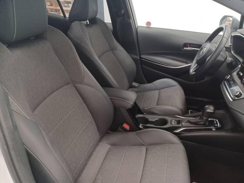 Toyota Corolla - Photo 12
