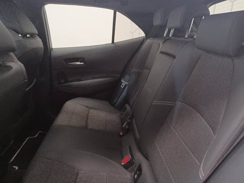 Toyota Corolla - Photo 13