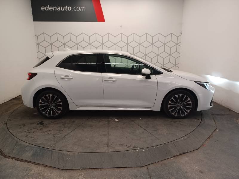 Toyota Corolla - Photo 6