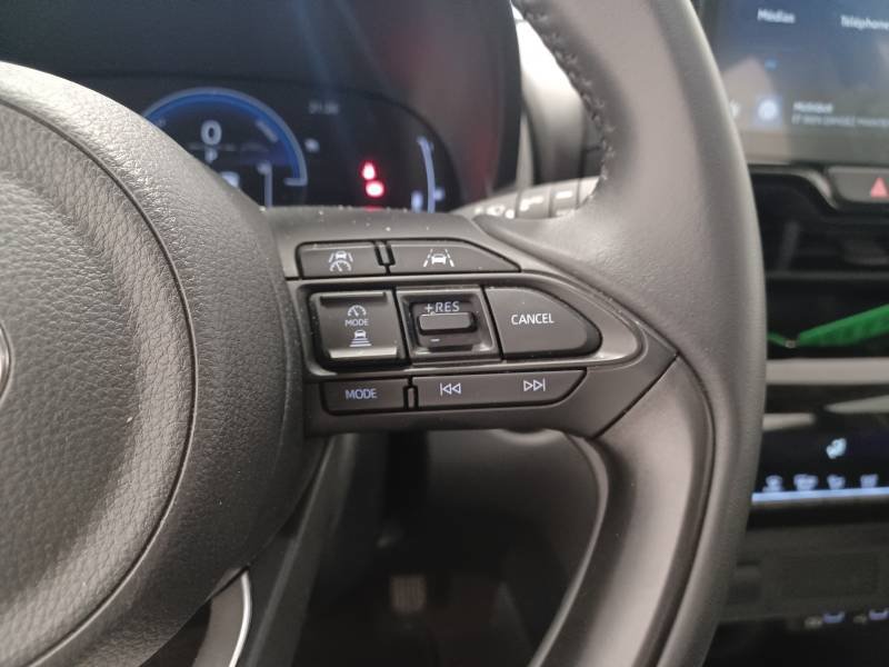 Toyota Yaris - Photo 18
