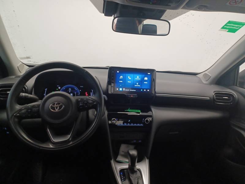 Toyota Yaris - Photo 11