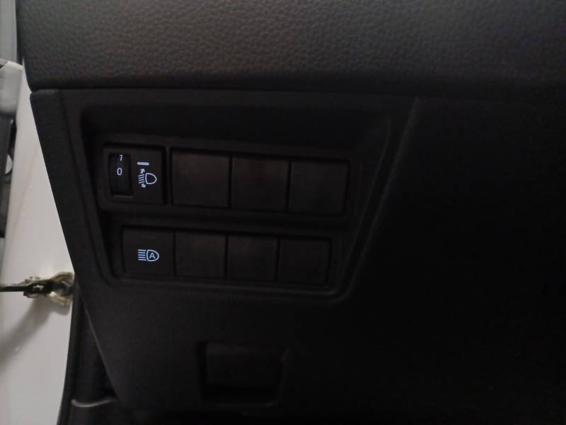 Toyota Yaris - Photo 17