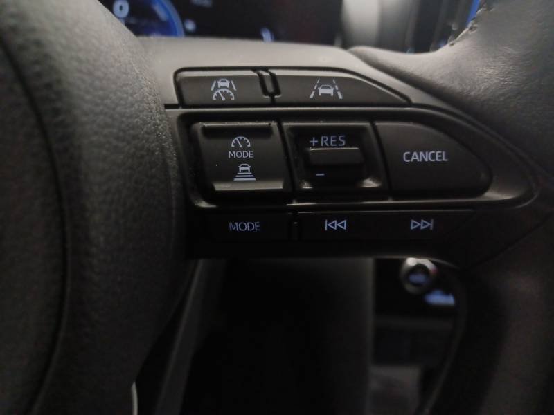 Toyota Yaris - Photo 19