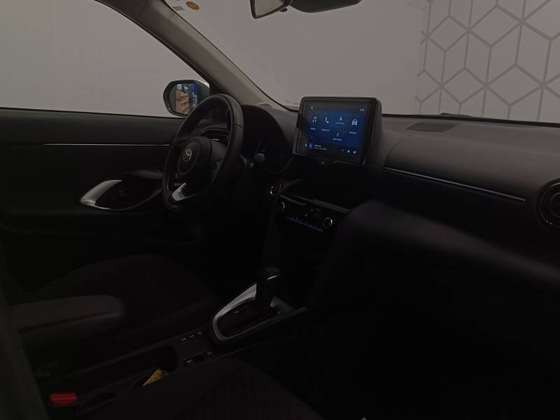 Toyota Yaris - Photo 12