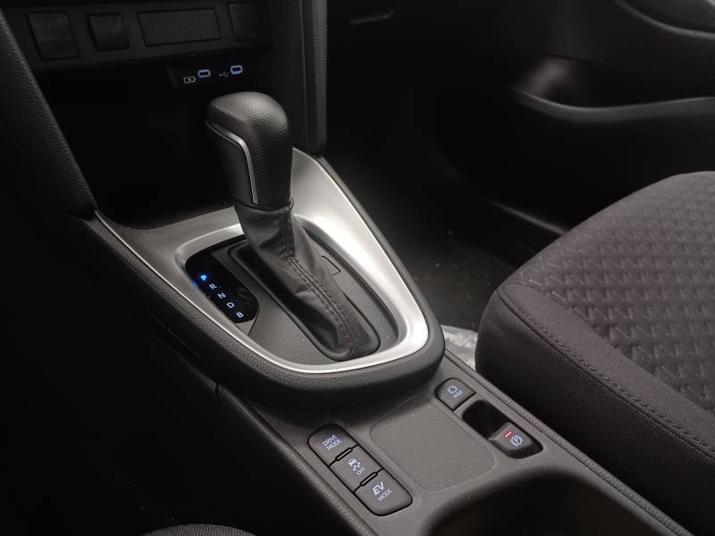 Toyota Yaris - Photo 19