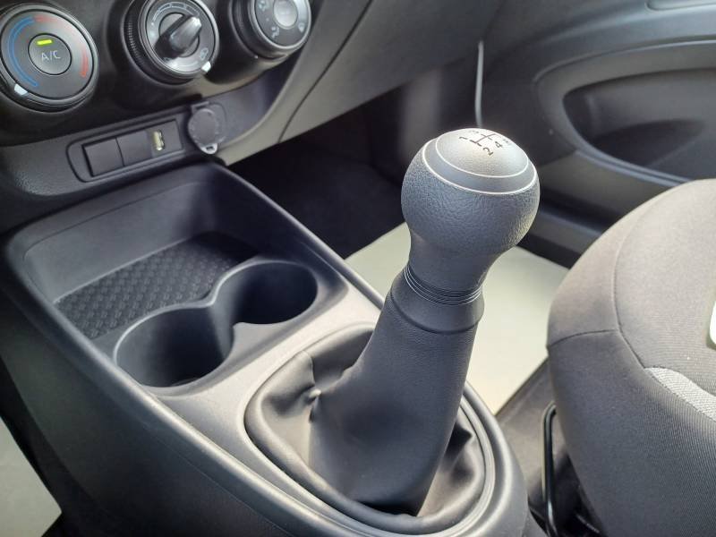 Toyota aygo x - Photo 15