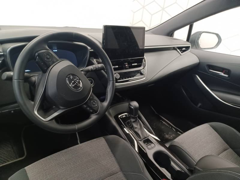 Toyota Corolla - Photo 11
