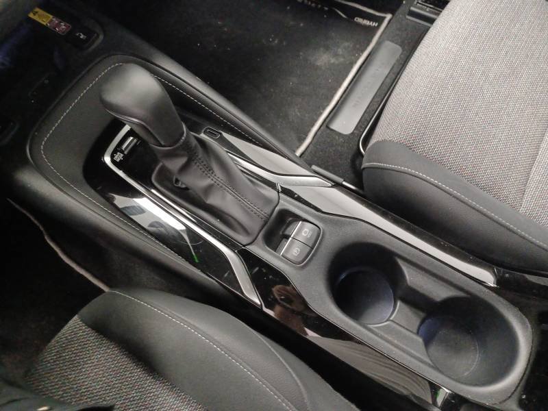 Toyota Corolla - Photo 17