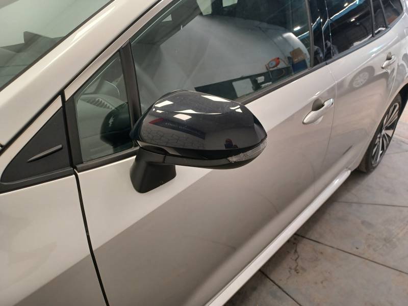 Toyota Corolla - Photo 22